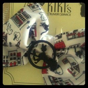 *SIGNED* Kiki's Delievery Service Hair Bow Clip 😍